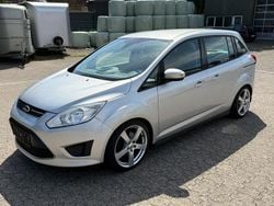 Grau Gebraucht 2013 Ford Grand C-Max Trend Van / Kleinbus | 6.450 € (Guter Preis)