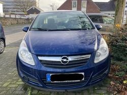 Blau Gebraucht 2008 Opel Corsa Kleinwagen | 3.300 € (Etwas zu teuer)