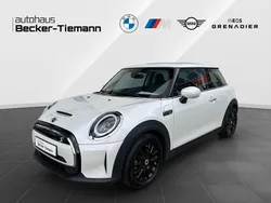 Andere Gebraucht 2023 Mini Cooper Kleinwagen | 18.899 €