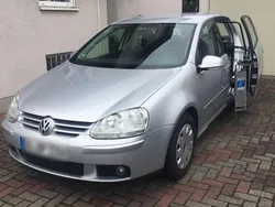 Silber Gebraucht 2007 VW Golf V Edition Limousine | 4.900 € (Fairer Preis)
