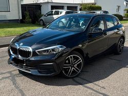 Schwarz Gebraucht 2021 BMW 118 Kleinwagen | 21.400 € (Fairer Preis)