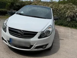 Weiß Gebraucht 2009 Opel Corsa Coupé | 3.500 € (Fairer Preis)