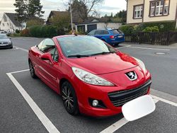 Rot Gebraucht 2010 Peugeot 207 CC Cabrio | 2.500 € (Fairer Preis)