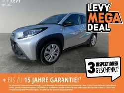 Silber Gebraucht 2023 Toyota Aygo Business Edition Kleinwagen | 14.888 € (Fairer Preis)