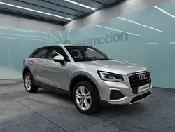 Silber Gebraucht 2023 Audi Q2 Advanced SUV | 26.490 € (Fairer Preis)