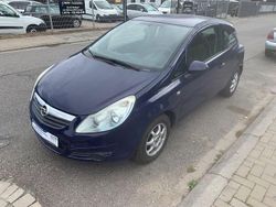 Blau Gebraucht 2009 Opel Corsa Selection Kleinwagen | 2.650 € (Etwas zu teuer)