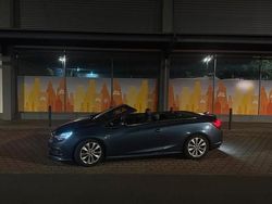 Blau Gebraucht 2016 Opel Cascada Active Cabrio | 11.700 € (Fairer Preis)