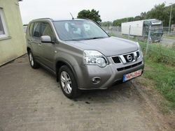 Grau Gebraucht 2014 Nissan X-Trail SE SUV | 10.985 € (Fairer Preis)