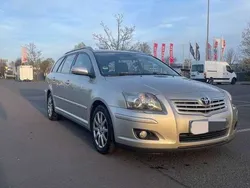 Gebraucht 2006 Toyota Avensis Kombi | 3.500 € (Etwas zu teuer)