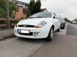 Weiß Gebraucht 2007 Ford SportKa Kleinwagen | 3.750 €