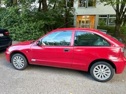 Rot Gebraucht 2005 Rover 25 Kleinwagen | 1.200 €