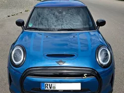 Blau Gebraucht 2021 Mini Cooper SE Collection Kleinwagen | 17.500 € (Fairer Preis)