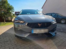 Grau Gebraucht 2022 Cupra Leon VZ2 Kombi | 29.990 € (Guter Preis)