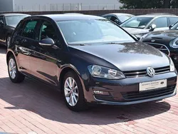 Grau Gebraucht 2016 VW Golf VII LOUNGE Limousine | 11.000 € (Fairer Preis)