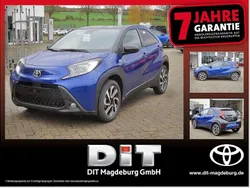 Juniper blue / night sky black Neu 2025 Toyota Aygo Kleinwagen | 16.290 €