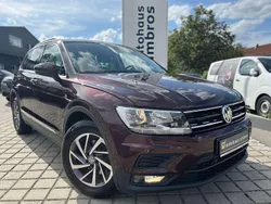 Crimson red Gebraucht 2018 VW Tiguan Sound SUV | 15.990 € (Guter Preis)