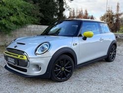 Silber Gebraucht 2020 Mini Cooper Coupé Coupé | 14.400 €