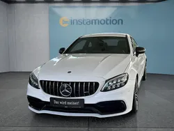 Weiß Gebraucht 2022 Mercedes C63 AMG AMG Coupé | 73.399 € (Teuer)