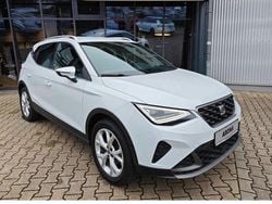 Weiß Gebraucht 2023 Seat Arona FR SUV | 17.400 € (Guter Preis)