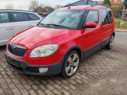 Rot Gebraucht 2007 Skoda Roomster Van / Kleinbus | 1.199 € (Fairer Preis)