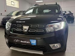 Schwarz Gebraucht 2017 Dacia Sandero Prestige Kleinwagen | 7.000 € (Guter Preis)