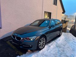 Grau Gebraucht 2013 BMW 318 Sport Line Kombi | 7.200 € (Superpreis)