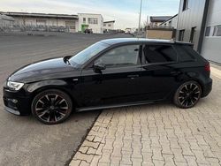 Schwarz Gebraucht 2018 Audi A3 Ambiente Limousine | 22.000 € (Etwas zu teuer)