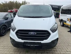 Frostweiss Gebraucht 2018 Ford Transit Custom Trend Van / Kleinbus | 17.690 € (Fairer Preis)
