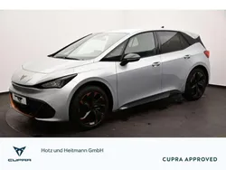 Geyser silver metallic Gebraucht 2025 Cupra Born Kleinwagen | 34.190 € (Superpreis)