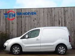 Silber Gebraucht 2017 Citroën Berlingo Van / Kleinbus | 7.600 € (Guter Preis)