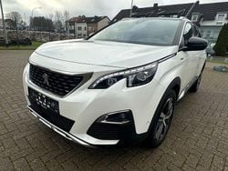 Weiß Gebraucht 2020 Peugeot 5008 GT-line Van / Kleinbus | 19.999 € (Fairer Preis)