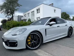 Grau Gebraucht 2017 Porsche Panamera Turbo Limousine | 77.950 € (Etwas zu teuer)