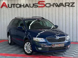 Modra pacific/pacific blau Gebraucht 2015 Skoda Octavia Style Kombi | 9.390 € (Fairer Preis)