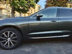 Grau Gebraucht 2020 Volvo XC60 Inscription SUV | 28.000 € (Fairer Preis)
