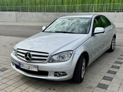 Silber Gebraucht 2007 Mercedes C200 Avantgarde Limousine | 10.660 € (Fairer Preis)
