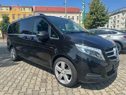 Schwarz Gebraucht 2017 Mercedes V250 Avantgarde Van / Kleinbus | 27.888 € (Guter Preis)