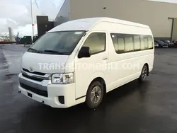 Weiß Neu 2024 Toyota HiAce Van / Kleinbus | 35.500 €