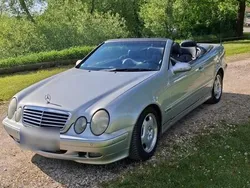 Silber Gebraucht 2001 Mercedes CLK230 Cabrio | 6.500 €