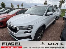 Moonweiss metallic Gebraucht 2023 Skoda Karoq Ambition SUV | 21.899 € (Fairer Preis)