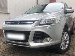 Silber Gebraucht 2016 Ford Kuga Titanium SUV | 13.600 € (Fairer Preis)