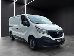 Weiß Gebraucht 2015 Renault Trafic Komfort Van | 9.490 € (Fairer Preis)
