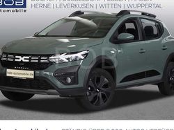 Dolomitgrau (grau) Gebraucht 2025 Dacia Sandero Expression Kleinwagen | 17.888 € (Fairer Preis)