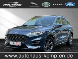 Chromablau (metallic) Gebraucht 2023 Ford Kuga ST-Line SUV | 33.400 € (Teuer)