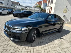 Schwarz Gebraucht 2023 BMW 530 Shadowline Limousine | 47.699 € (Fairer Preis)