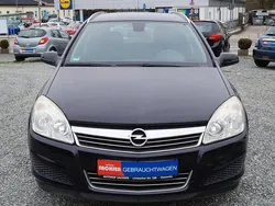 Schwarz Gebraucht 2009 Opel Astra Edition Kombi | 3.990 € (Fairer Preis)