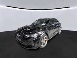 Mythosschwarz metallic Gebraucht 2022 Audi e-tron Sportback Ambiente SUV | 46.915 € (Fairer Preis)