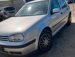 Silber Gebraucht 2003 VW Golf Limousine | 1.350 € (Guter Preis)