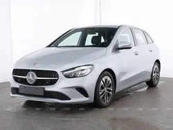 Hightechsilber metallic Gebraucht 2024 Mercedes B180 Van / Kleinbus | 31.999 € (Etwas zu teuer)