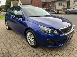 Blau Gebraucht 2020 Peugeot 308 Access Limousine | 10.930 € (Guter Preis)