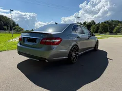 Grau Gebraucht 2011 Mercedes E63 AMG AMG Limousine | 21.900 € (Guter Preis)